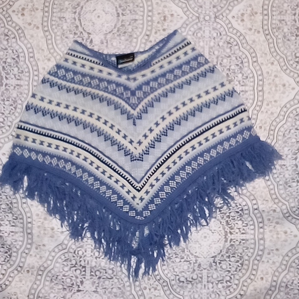 GIRLS pattern shawl - Picture 4 of 9